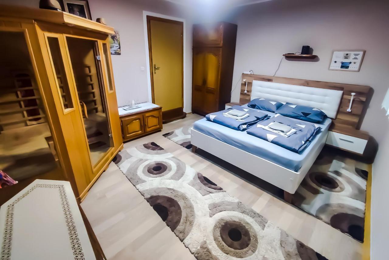 Apartman Magic Sauna,Jakuzzi,Kino Apartment Livno Exterior photo